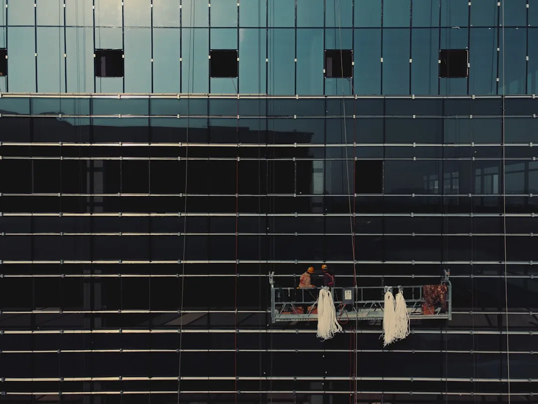 2025年食材配送行业政策新规对中央厨房运营的影响分析